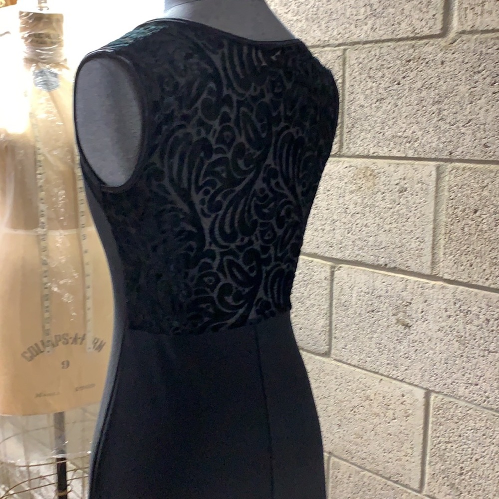 Hennes Dress - Picture 3 of 5